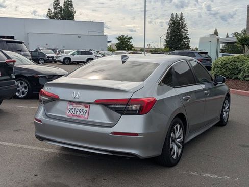 Used 2023 Honda Civic LX image 5