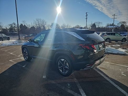 Certified 2025 Hyundai Tucson SEL image 3