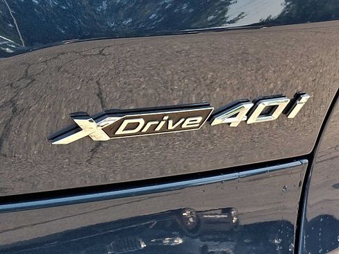Used 2022 BMW X5 xDrive40i w/ Premium Package AWD/4WD image 29