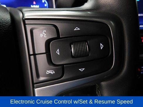 Used 2024 Chevrolet Silverado 2500 LT w/ Convenience Package image 33