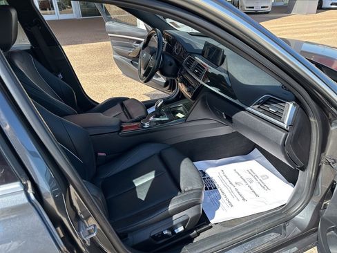 Used 2018 BMW 330i Sedan image 17