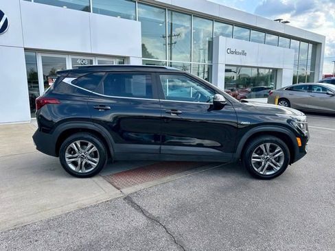 Used 2022 Kia Seltos S AWD/4WD image 8