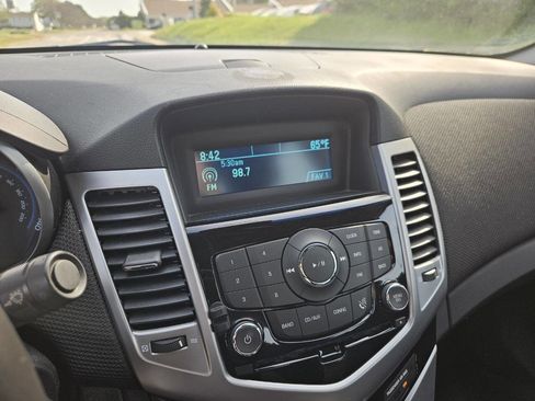 Used 2012 Chevrolet Cruze Eco image 18