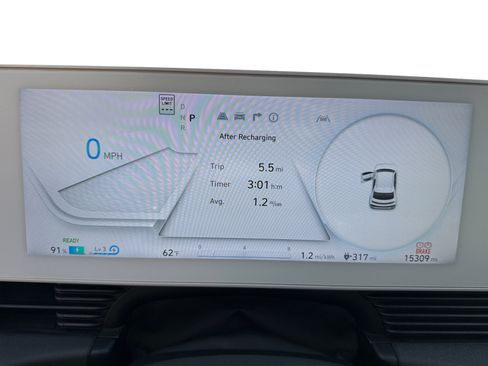 Used 2024 Hyundai Ioniq 5 SEL image 11