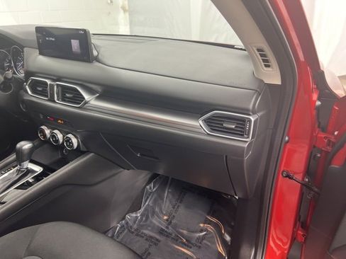 Used 2022 MAZDA CX-5 AWD 2.5 S w/ Preferred Package image 19