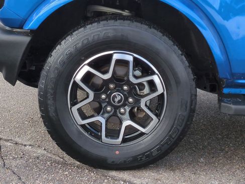 Used 2022 Ford Bronco Outer Banks image 14