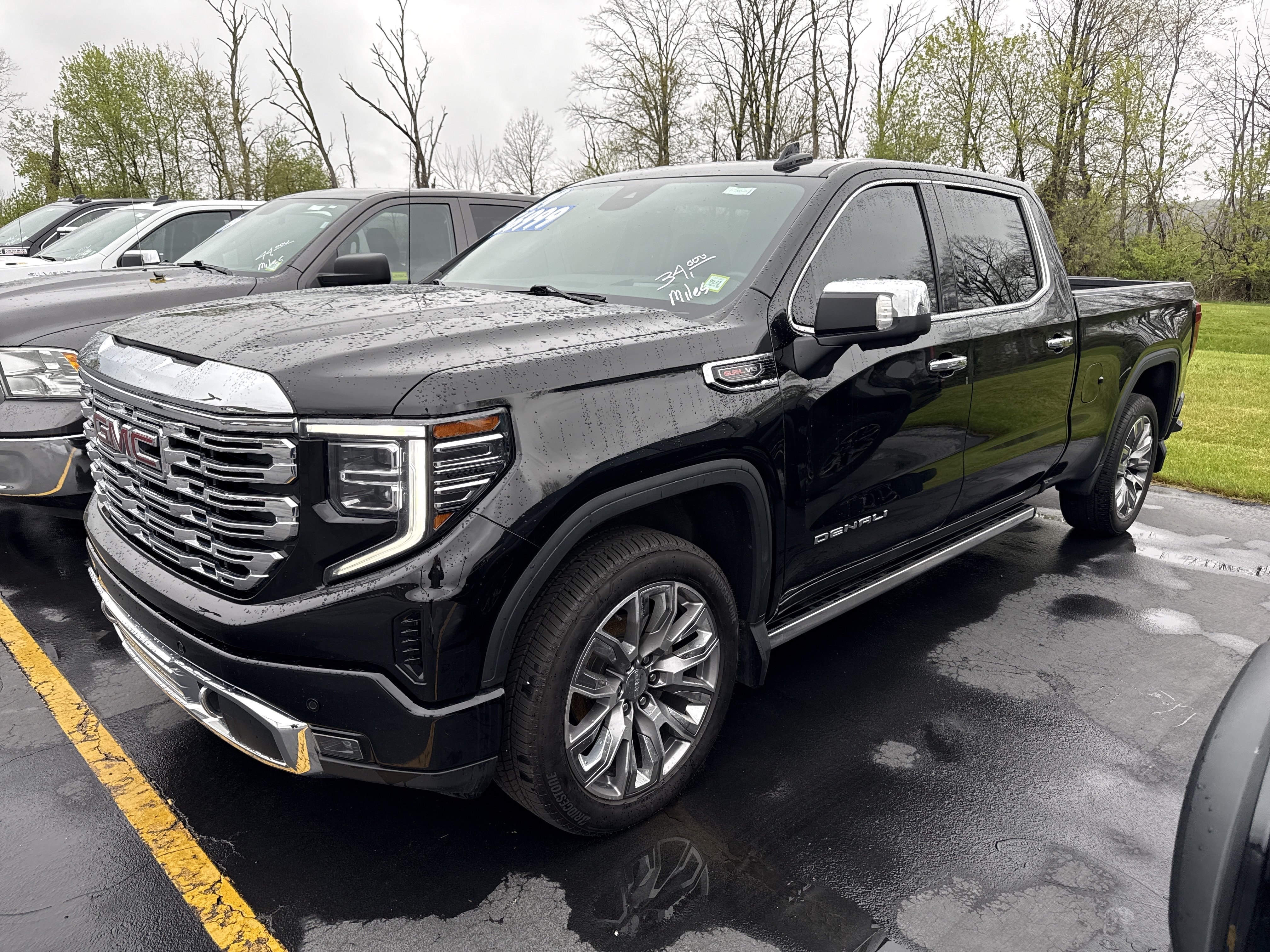 Used 2024 GMC Sierra 1500 Denali w/ Denali Reserve Package AWD/4WD image 7