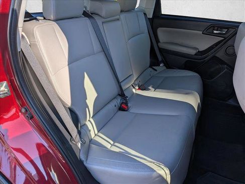 Used 2017 Subaru Forester 2.5i Limited image 20