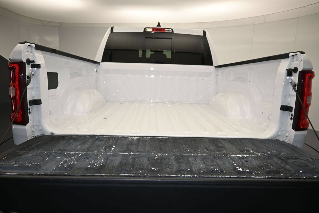 Used 2025 RAM 1500 Big Horn RWD image 24