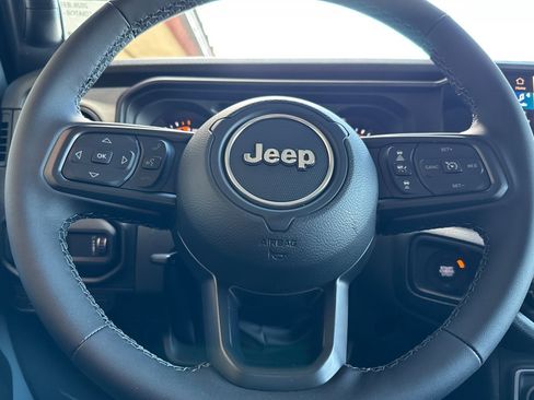 New 2026 Jeep Gladiator Sport image 21