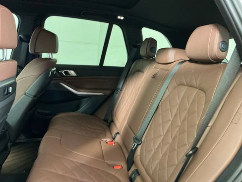 Used 2024 BMW X5 sDrive40i w/ M Sport Package RWD image 26