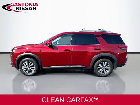 Used 2024 Nissan Pathfinder SL image 5