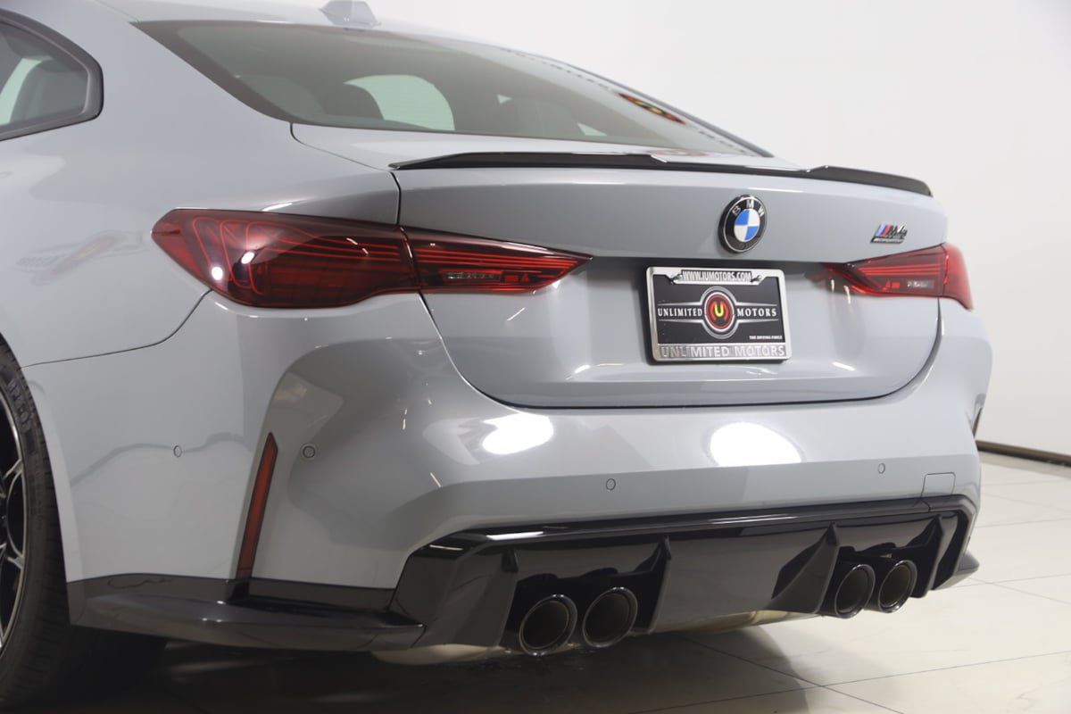 Used 2025 BMW M4 Competition w/ Executive Package RWD image 27