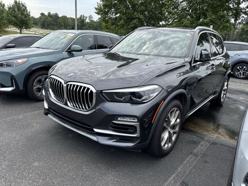 Used 2021 BMW X5 xDrive45e w/ Premium Package 3 AWD/4WD image 5