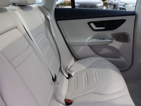 Used 2023 Mercedes-Benz EQE AMG 4MATIC Sedan image 16