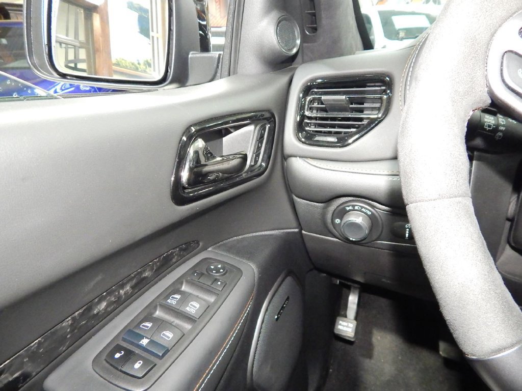 Used 2025 Dodge Durango SRT Hellcat AWD/4WD image 26