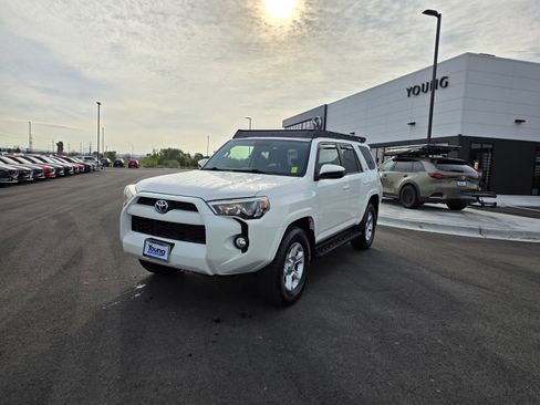 Used 2019 Toyota 4Runner SR5 image 1