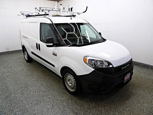 Used 2019 RAM ProMaster City Tradesman FWD image 3