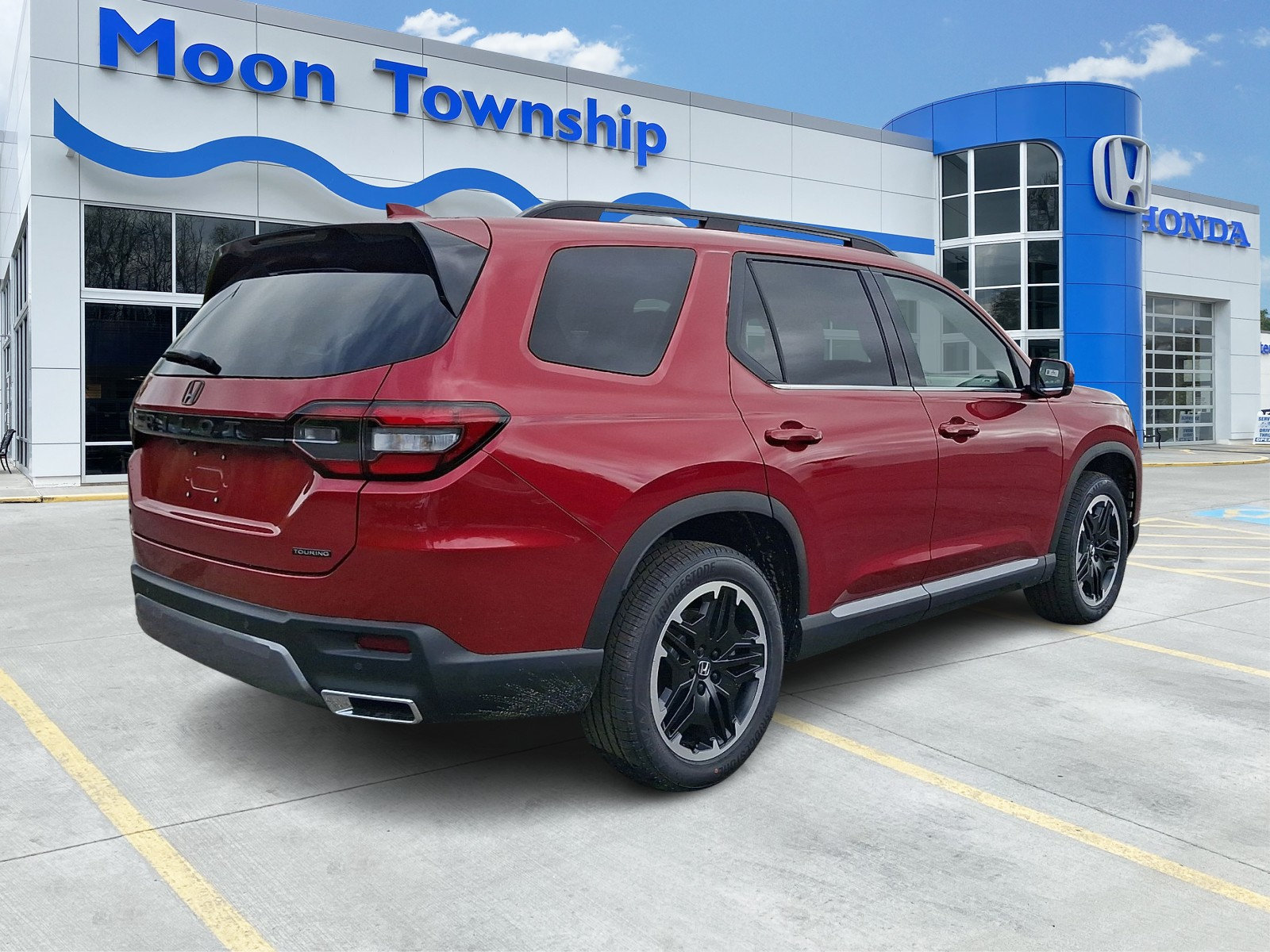 New 2026 Honda Pilot Touring image 6