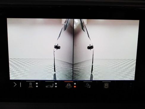 Used 2024 GMC Sierra 2500 AT4 w/ Technology Package image 36