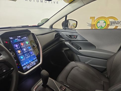 Used 2024 Subaru Crosstrek 2.0i Premium image 24