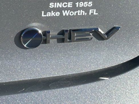 Used 2024 Toyota Prius LE image 19