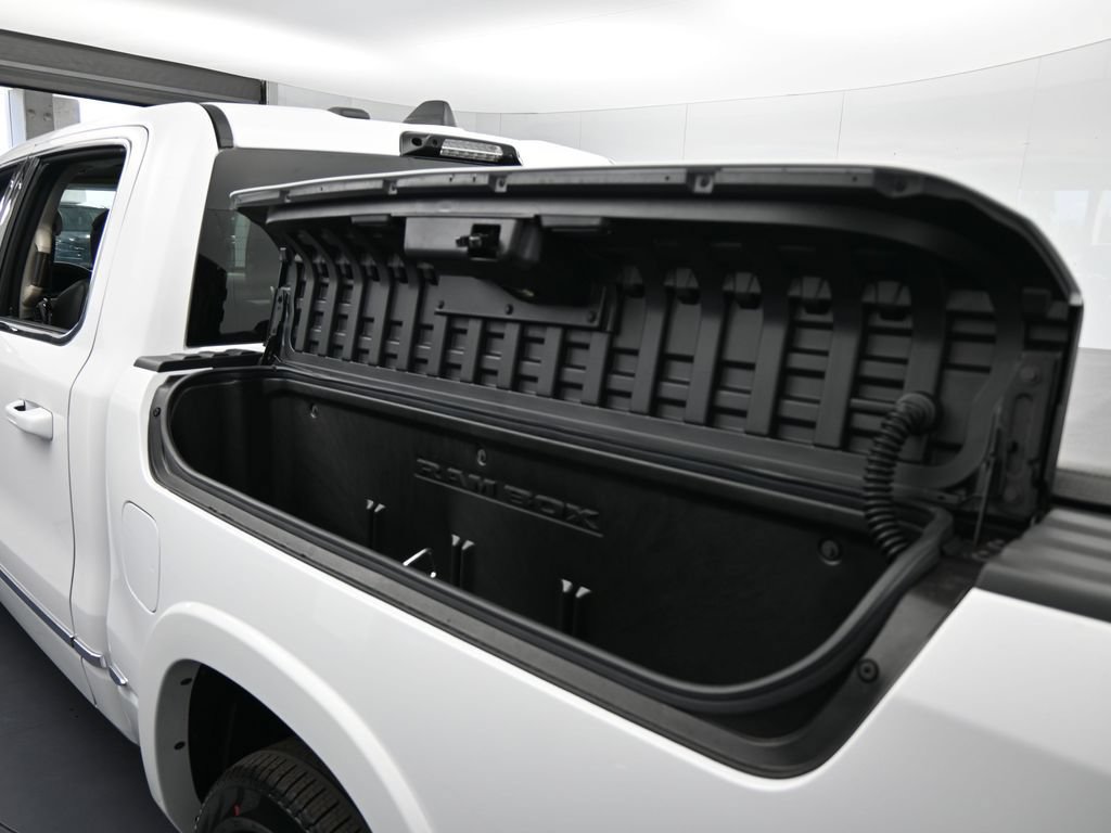 Used 2026 RAM 1500 Tungsten AWD/4WD image 36