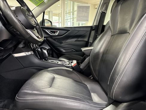 Used 2022 Subaru Forester Touring w/ Popular Package #2 AWD/4WD image 11