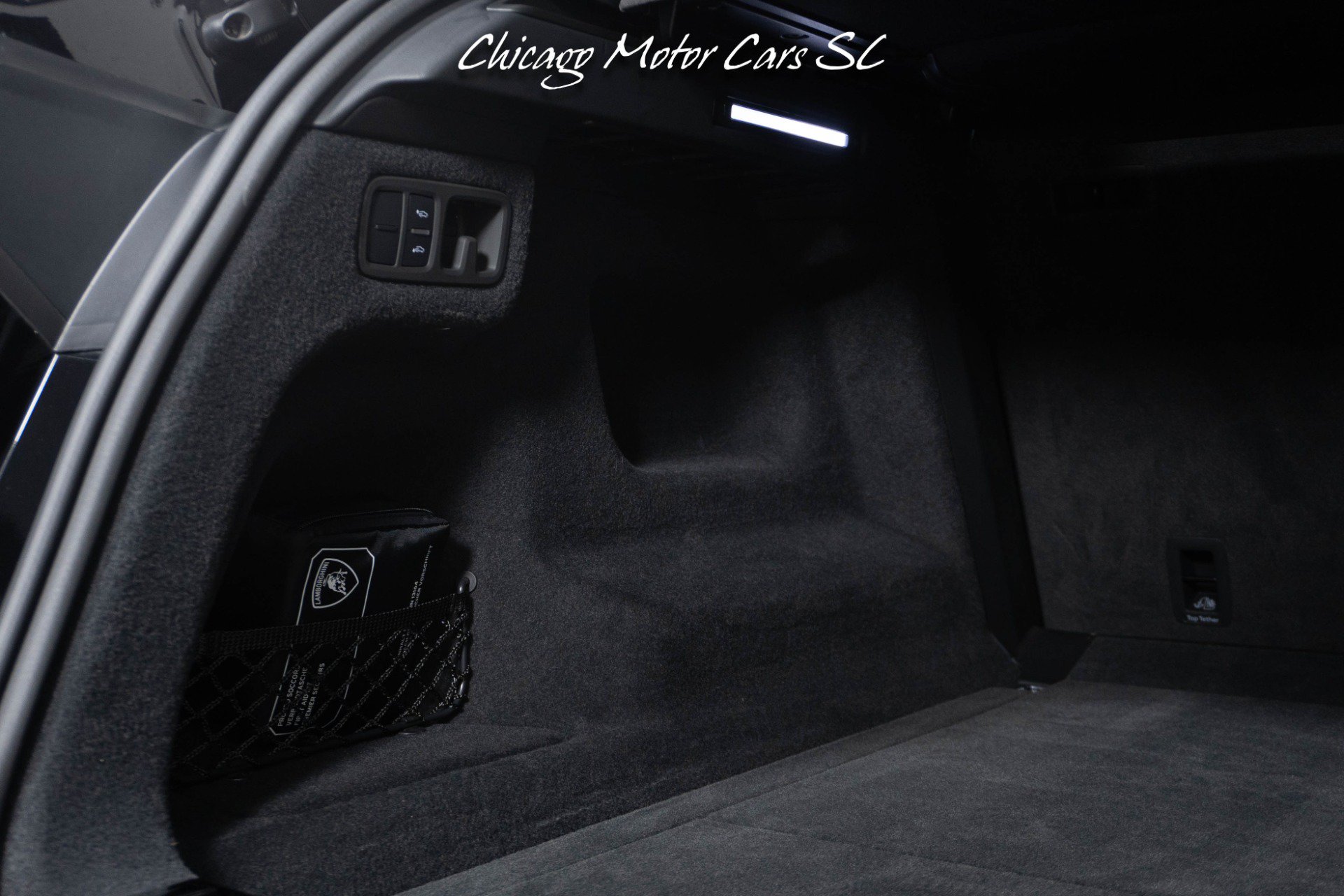 Used 2021 Lamborghini Urus AWD/4WD image 67