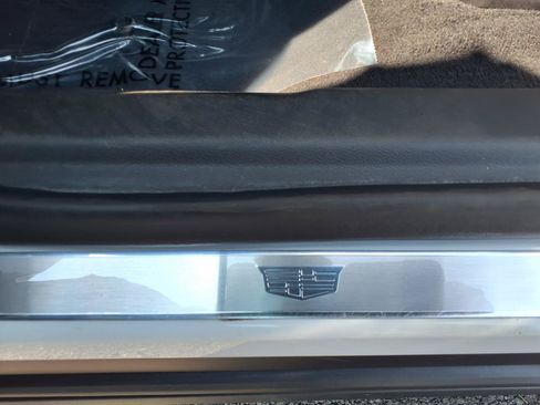 Certified 2023 Cadillac XT6 Premium Luxury AWD/4WD image 25