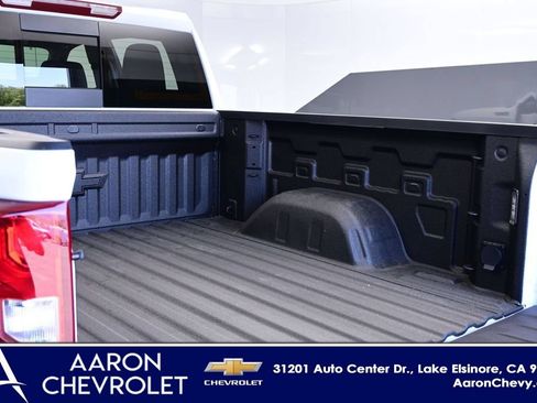 New 2026 Chevrolet Silverado 1500 RST w/ Convenience Package II AWD/4WD image 7