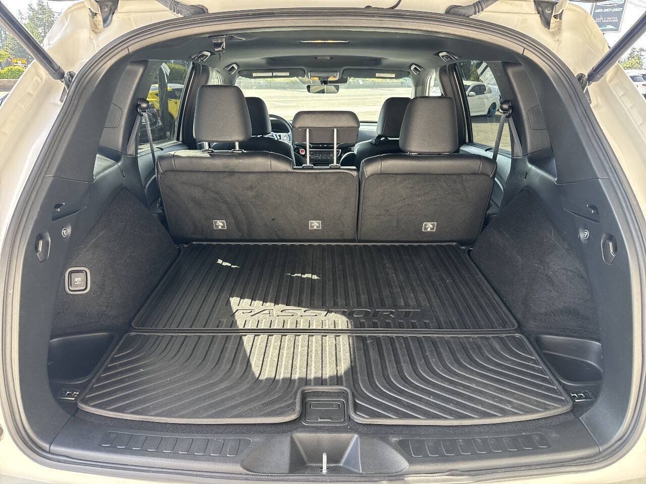 Used 2023 Honda Passport Elite image 7