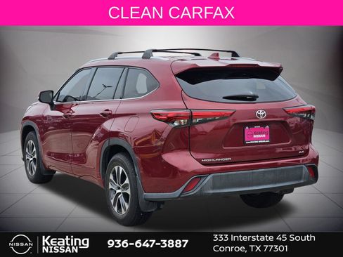 Used 2022 Toyota Highlander XLE FWD image 5