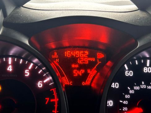 Used 2015 Nissan Juke NISMO image 25