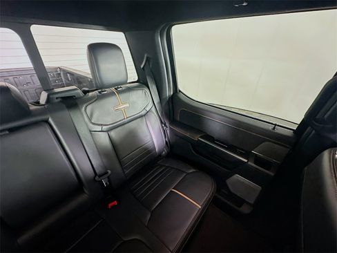 Used 2024 Ford F350 Platinum image 14