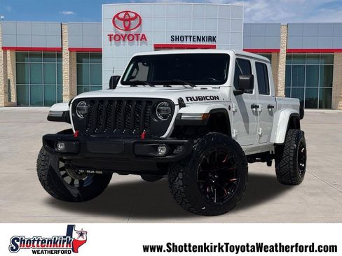 Used 2021 Jeep Gladiator Rubicon AWD/4WD image 1