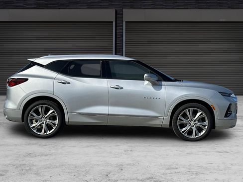 Used 2019 Chevrolet Blazer Premier w/ Sun and Wheels Package image 3