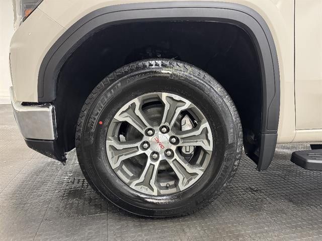 New 2026 GMC Sierra 1500 SLE w/ Preferred Package AWD/4WD image 11