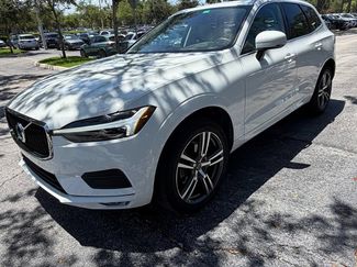 Used 2021 Volvo XC60 T5 Momentum w/ Protection Package Premier FWD video 1