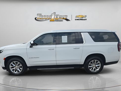 Used 2022 Chevrolet Suburban Premier AWD/4WD image 5