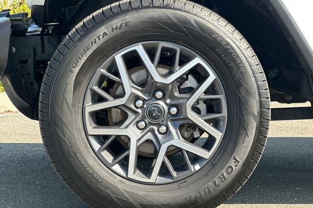 Used 2025 Jeep Wrangler Unlimited Sahara AWD/4WD image 32