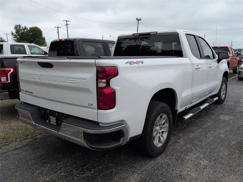 Used 2019 Chevrolet Silverado 1500 LT w/ Bed Protection Package image 3