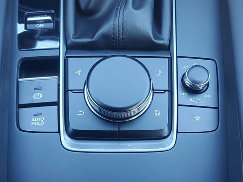 New 2026 MAZDA MAZDA3 s image 30