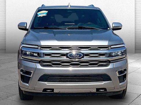Used 2023 Ford Expedition Platinum AWD/4WD image 2