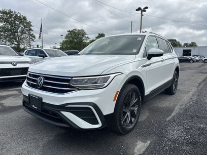 Used 2022 Volkswagen Tiguan SE