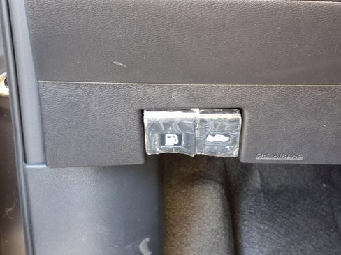 Certified 2025 Nissan Kicks Play S image 17