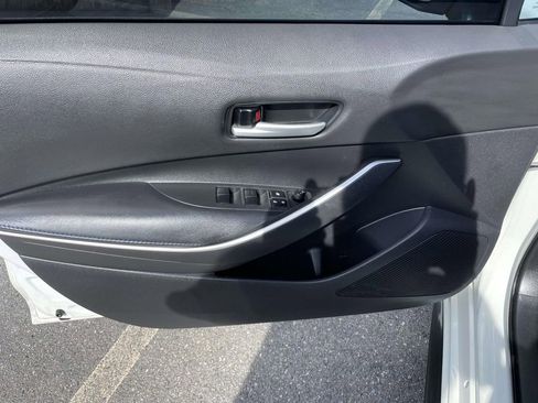 Used 2021 Toyota Corolla SE image 24