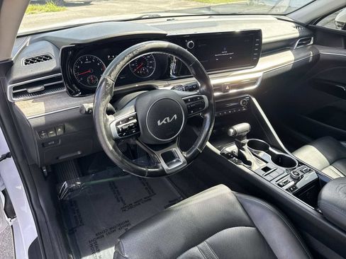 Used 2022 Kia K5 EX FWD image 2