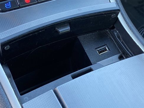 Used 2019 Lincoln MKZ Reserve w/ Luxury Package image 25