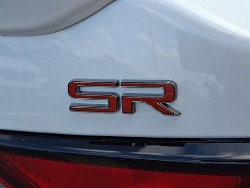 Used 2025 Nissan Sentra SR w/ SR Premium Package FWD image 30
